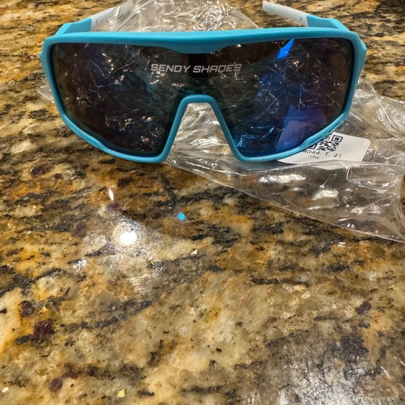 Sendy Shades Aura 2.0 Blue Shield-Style Sunglasses with Sporty Design - Picture 2 of 5